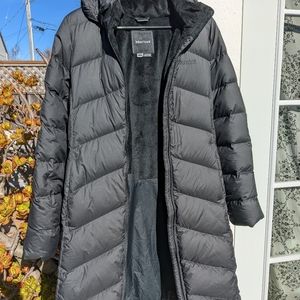 Marmot Montreal Down Coat 700 Fill w/hood